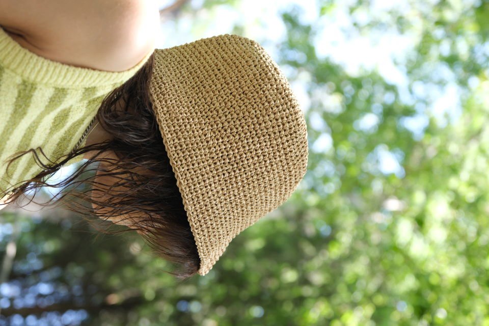 BEIGE BUCKET RAFFIA HAT